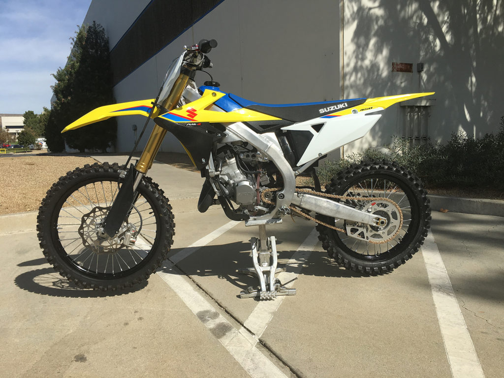 Inside the 2019 Suzuki RM125 Project - Swapmoto Live