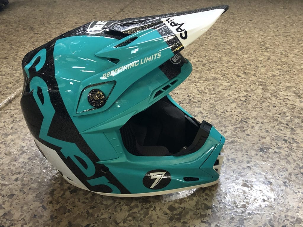 BELLミニモトタイプ Garage Finds | Seven X Bell Moto 9 MIPS Sample - Swapmoto Live