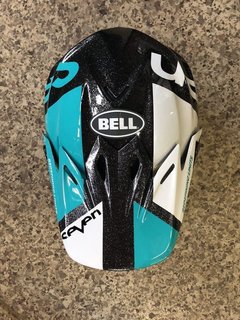 Garage Finds | Seven X Bell Moto 9 MIPS Sample - Swapmoto Live