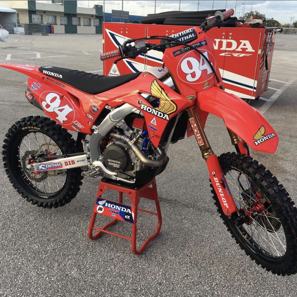 Ken Roczen to Debut Beetle-Inspired Trilen Gear at Daytona