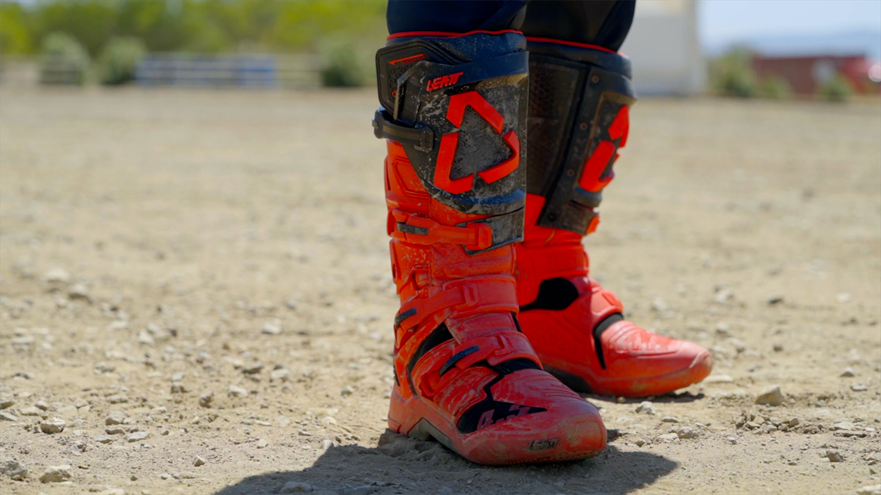 Leatt 4.5 V22 Boots | Track Tested - Swapmoto Live