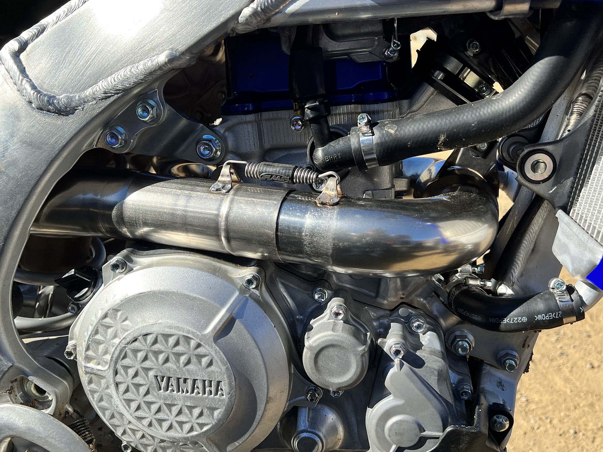 MAC Aura Raven XIP | Martin Lighting | Español (Spanish), image size:2000x1500