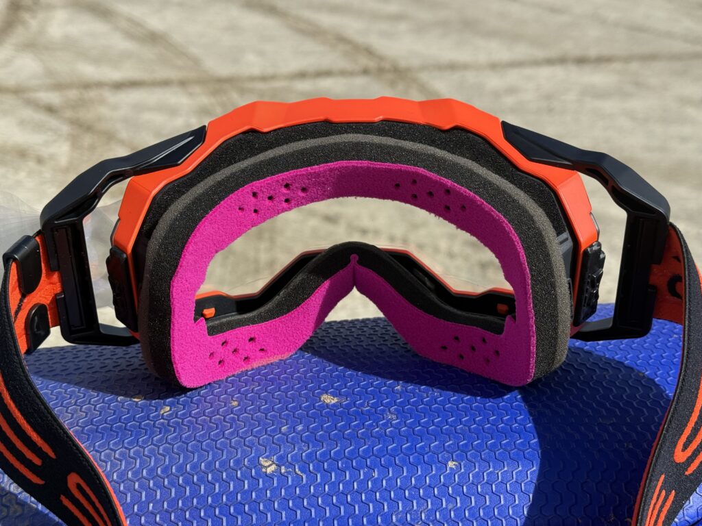 新品　未開封　YESS APEX-1 モトクロスゴーグル Yess Brand Apex-1 Goggles | Track Tested - Swapmoto Live